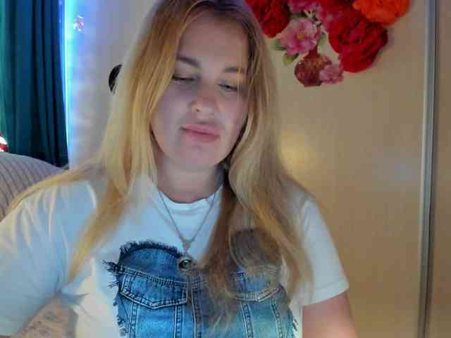 SallyNex4u webcam