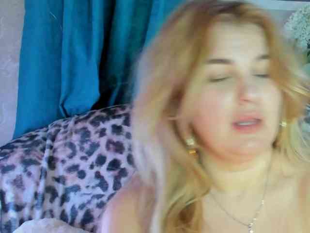 SallyNex4u Live Webcam on BongaCams