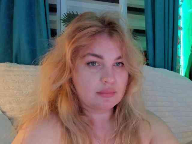 SallyNex4u webcam