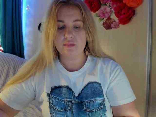 SallyNex4u webcam