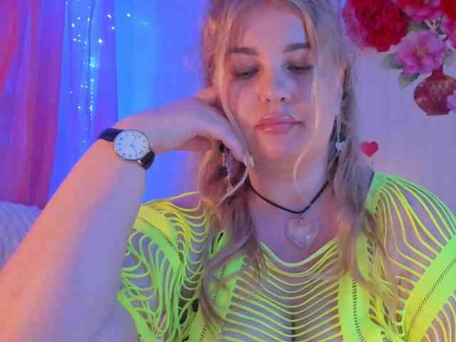 SallyNex4u webcam