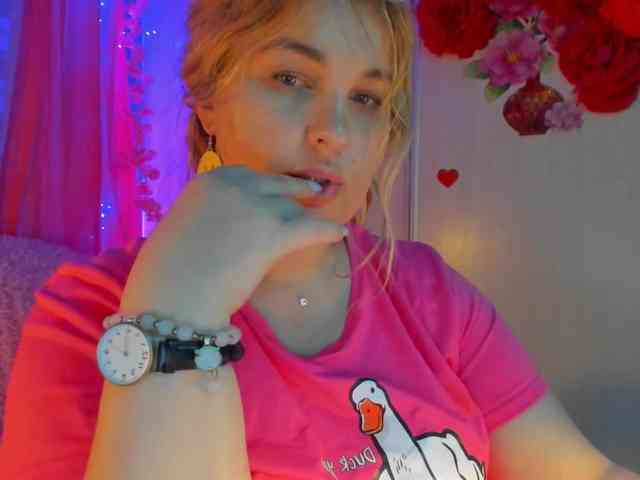 nude live chatroom SallyNex4u