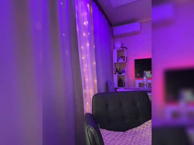 VictoriaDiamo's BongaCams show and profile