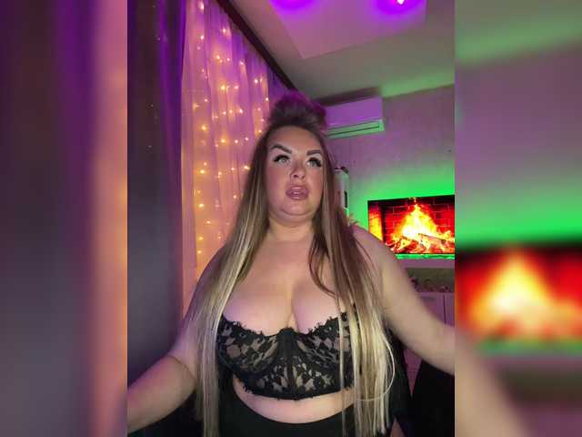 VictoriaDiamo's BongaCams show and profile