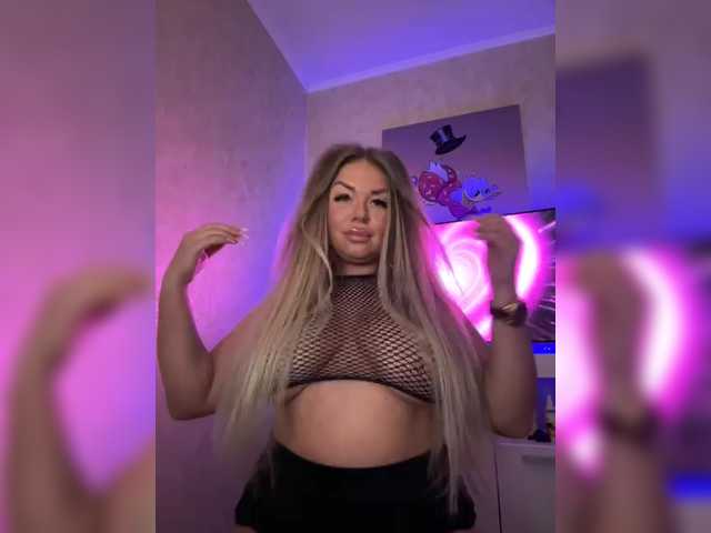 VictoriaDiamo from BongaCams