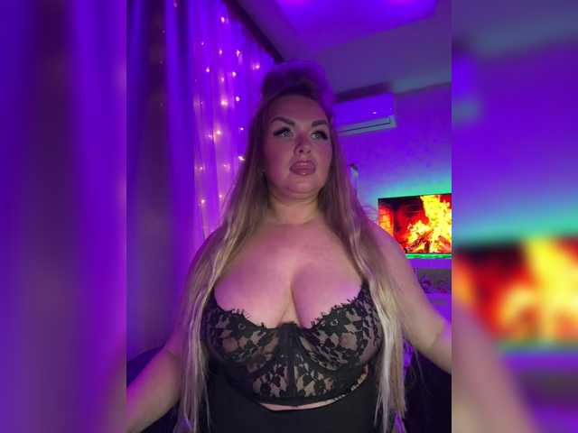 VictoriaDiamo's BongaCams show and profile