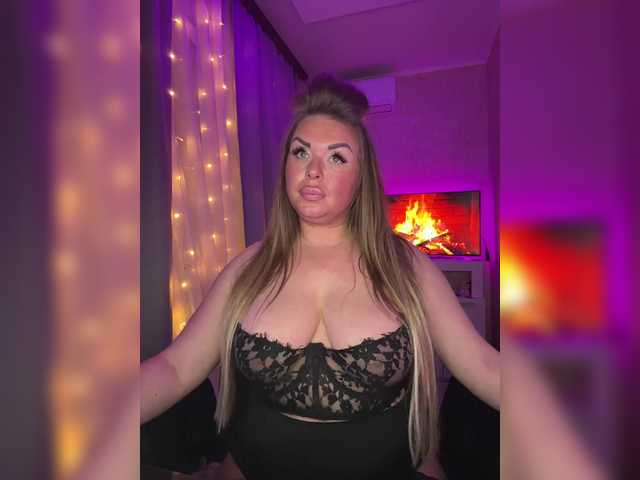 VictoriaDiamo's BongaCams show and profile