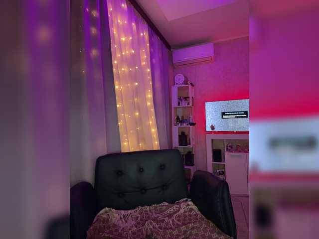 VictoriaDiamo's BongaCams show and profile