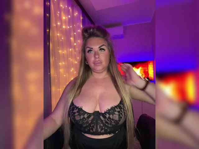 VictoriaFoxxx webcam