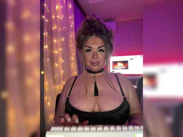 VictoriaFoxxx webcam