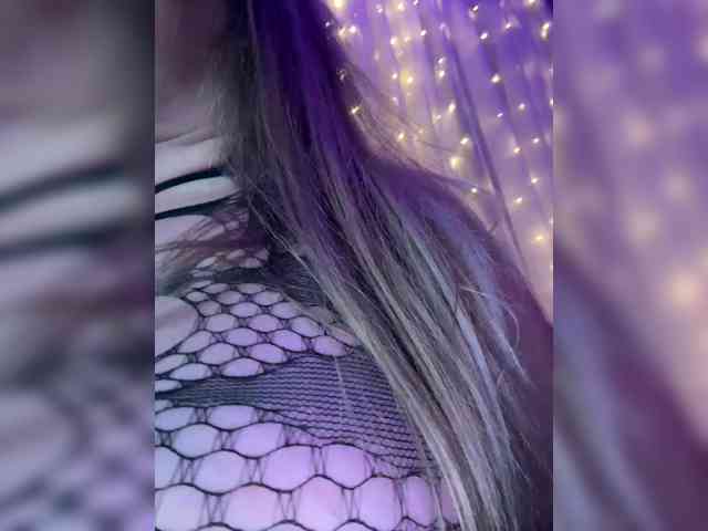 VictoriaFoxxx webcam