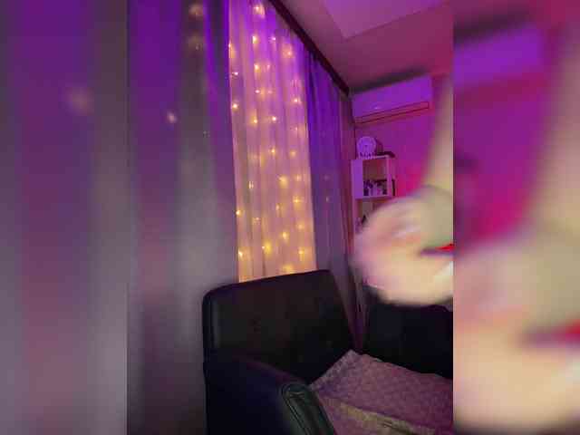 VictoriaFoxxx webcam