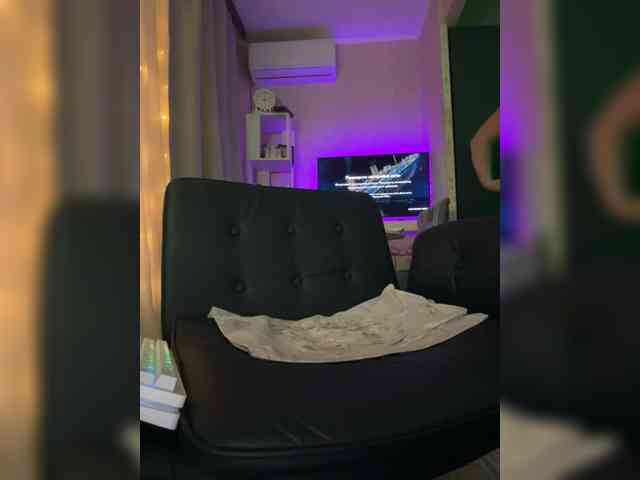 VictoriaFoxxx webcam