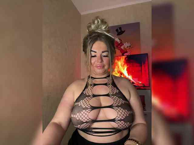 VictoriaFoxxx webcam