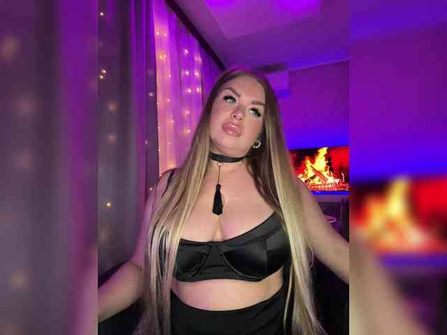 VictoriaFoxxx webcam