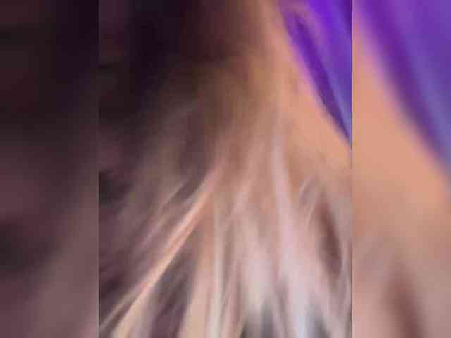 VictoriaFoxxx webcam