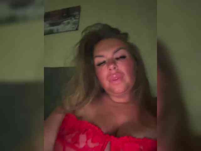 VictoriaFoxxx webcam