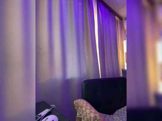 VictoriaFoxxx webcam