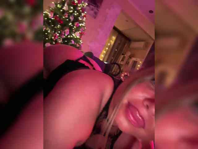 VictoriaFoxxx webcam