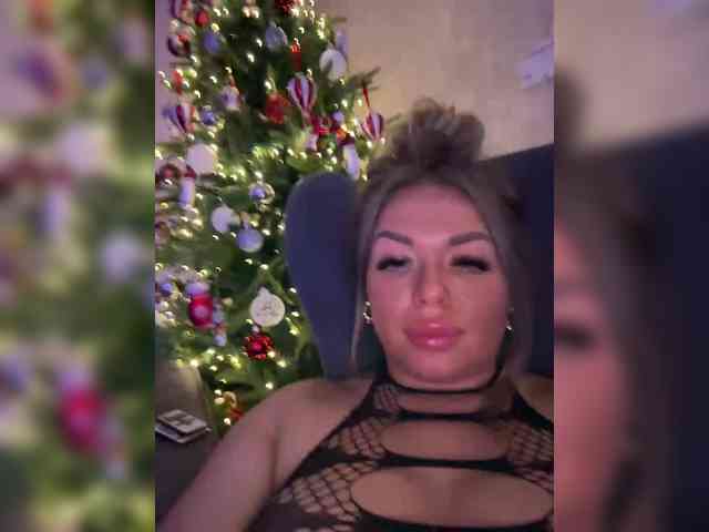 VictoriaFoxxx webcam