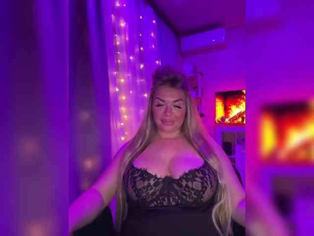 VictoriaFoxxx webcam