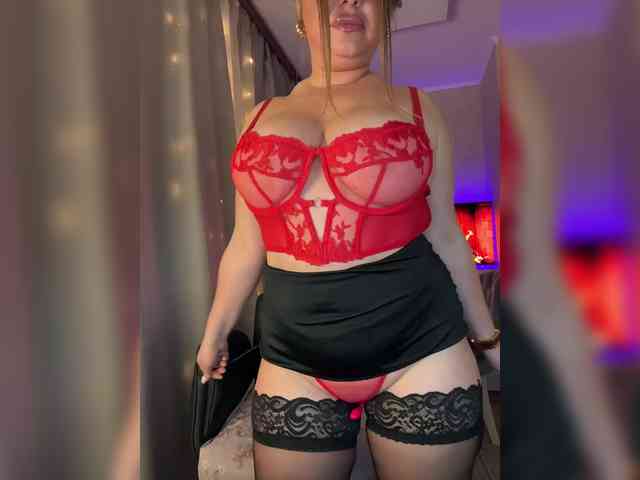 VictoriaFoxxx webcam