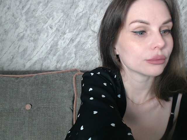 le modèle Nastya-29 est en webcam porno dans un show sur le site bongacams, il possède les tags suivants: White/Caucasian,Brunette,Shaved