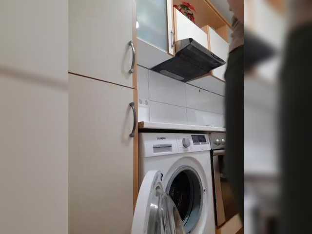 P-A-N-I-K-A's BongaCams show and profile