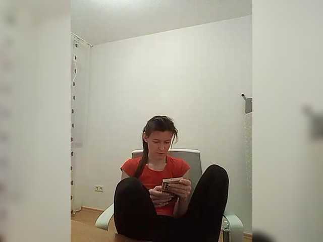 P-A-N-I-K-A's BongaCams show and profile