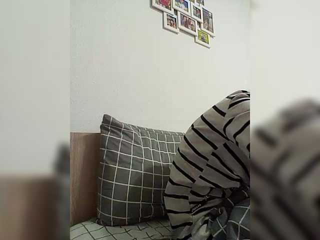 P-A-N-I-K-A's BongaCams show and profile