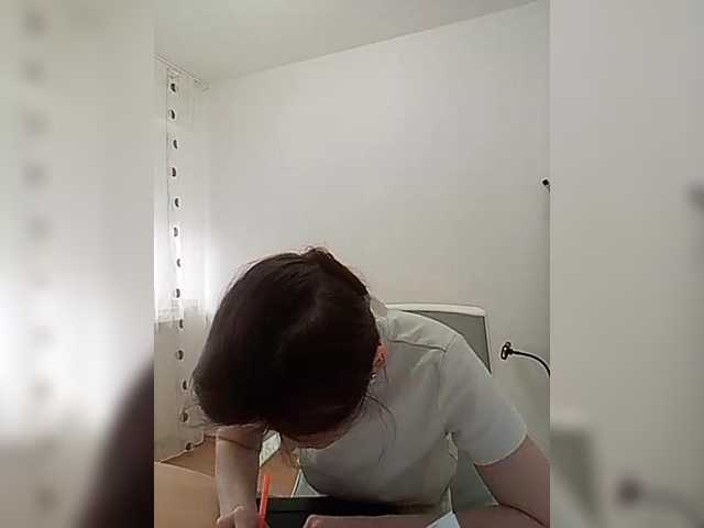 P-A-N-I-K-A's BongaCams show and profile