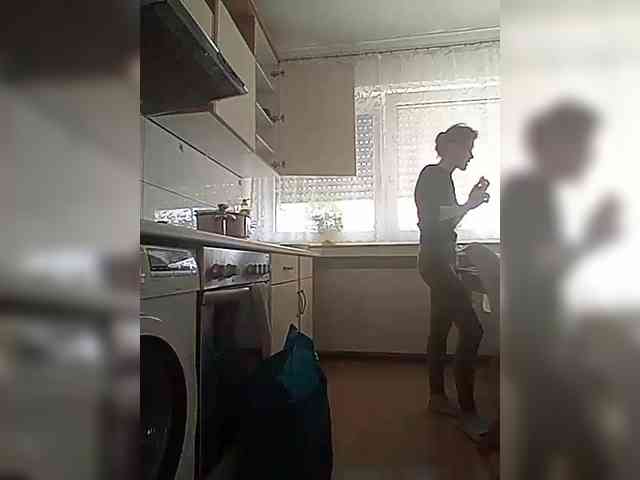 __COVID-19__ webcam