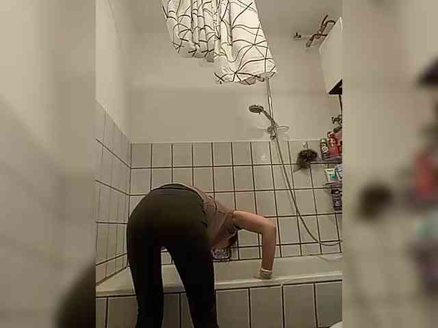 P-A-N-I-K-A P-A-N-I-K-A