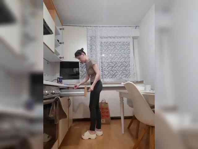 P-A-N-I-K-A P-A-N-I-K-A