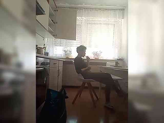 __COVID-19__ webcam