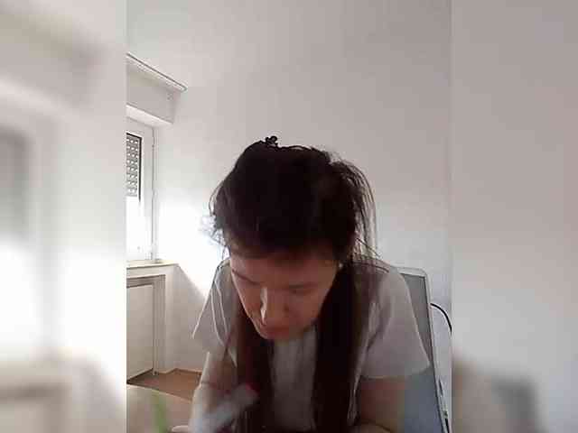 free chatting online P-A-N-I-K-A