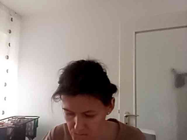 __COVID-19__ webcam