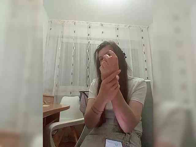 __COVID-19__ webcam