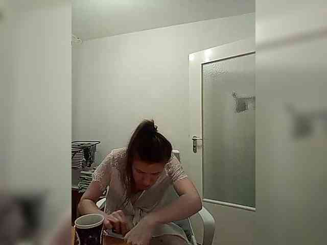 P-A-N-I-K-A P-A-N-I-K-A