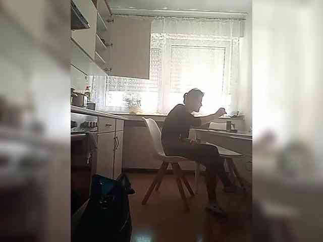 __COVID-19__ webcam