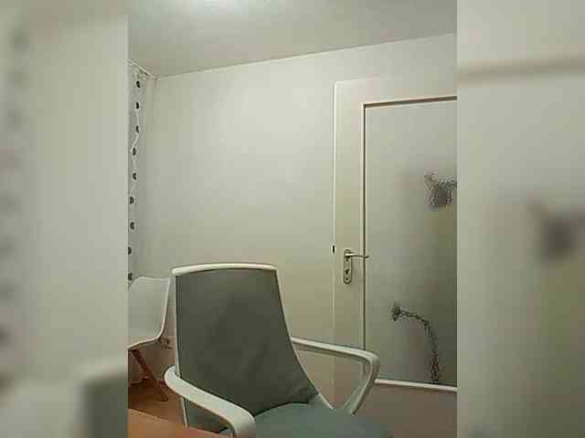 P-A-N-I-K-A P-A-N-I-K-A