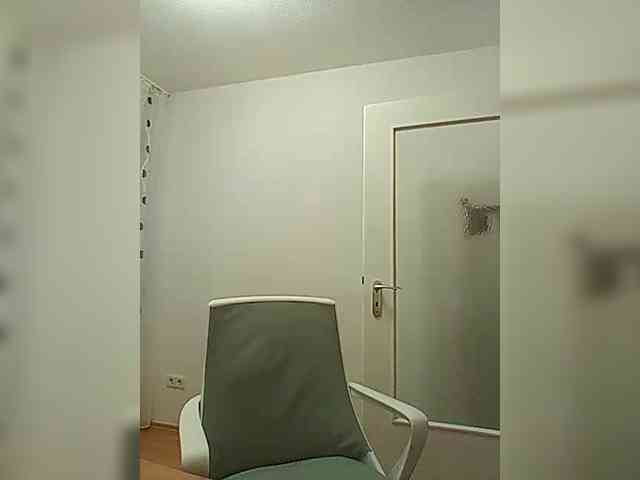 P-A-N-I-K-A P-A-N-I-K-A