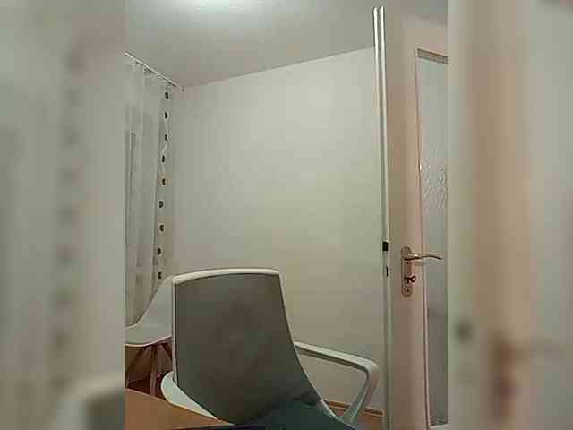 P-A-N-I-K-A P-A-N-I-K-A