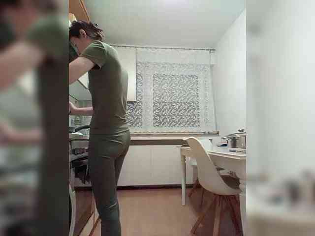 P-A-N-I-K-A P-A-N-I-K-A