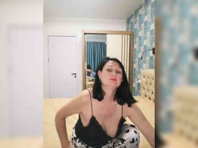 Your_Lilith webcam