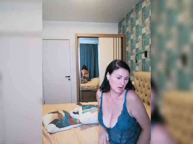 Your_Lilith webcam