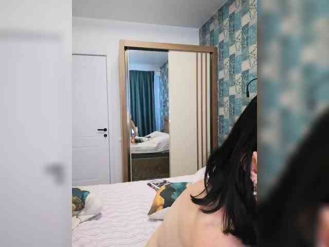 Your_Lilith webcam