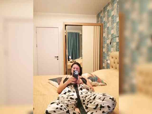 Your_Lilith webcam