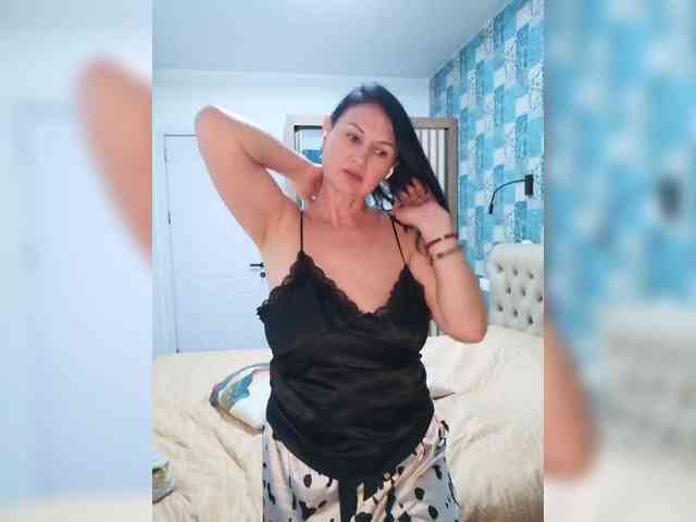 Your_Lilith webcam