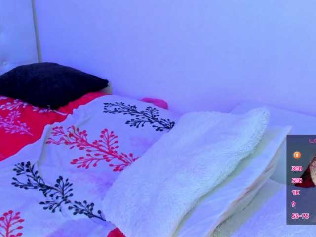 esmeraldamilf's BongaCams show and profile